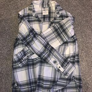 Grey and white American Eagle Flannel